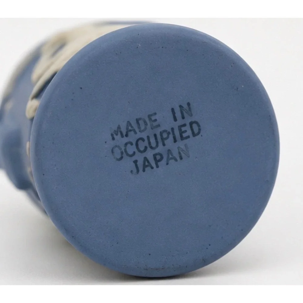 Unbranded miniature jasperware